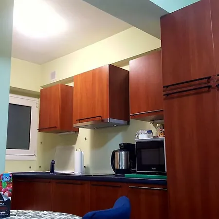 Quiet In Plaka Apartment