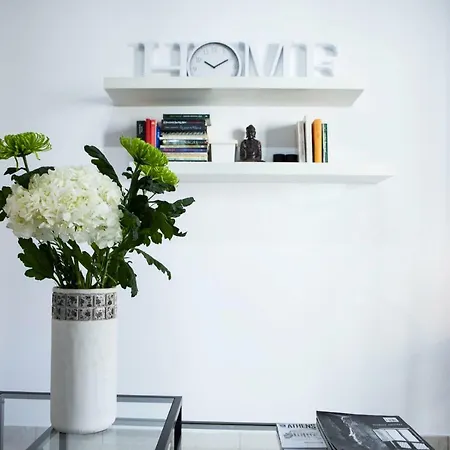 Located Executive In Maroussi. *