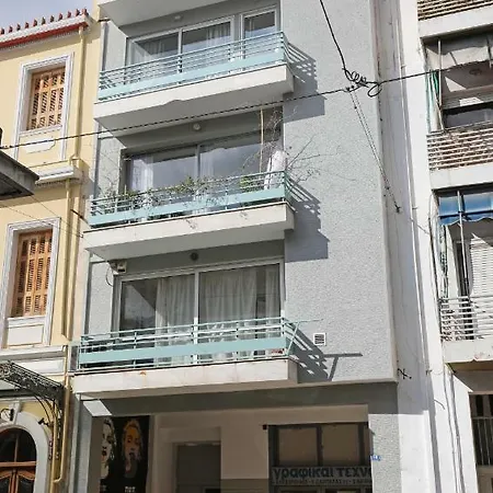 Madonas House Psiri *