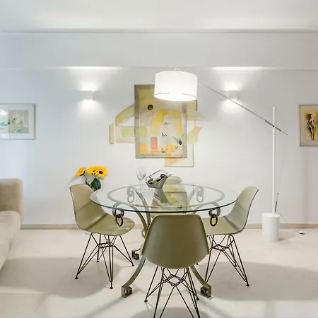 Athenian Riviera Apartament Atena