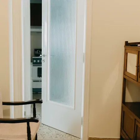 Apartament House, Attiki Metro, Ateny