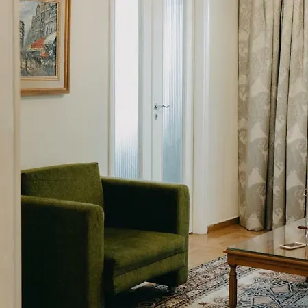 House, Attiki Metro, Apartament