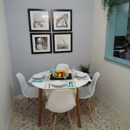 Mets 3 Mins Away From Panathenaic Apartment *