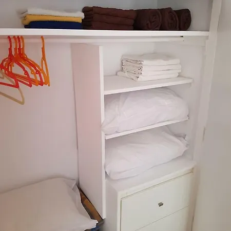 Filopappou Hill Apartment *