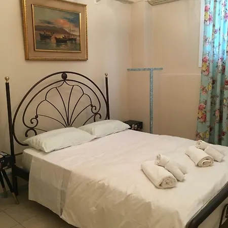 Angel Promachos By Acropolis Apartment