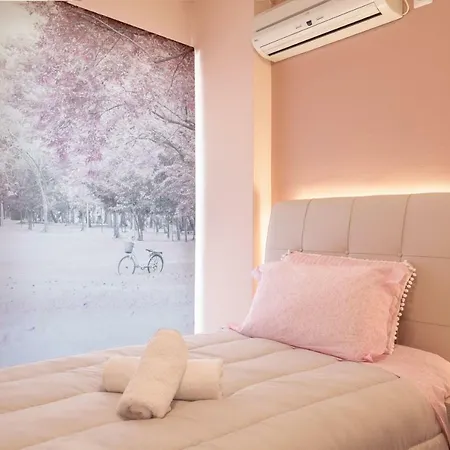 Apartment Lovely In