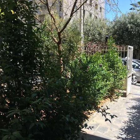 Apartment La Vie En Rose Studio,close To Beach, Paleo Faliro *
