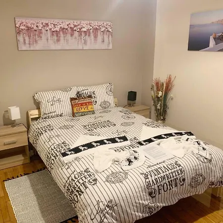La Vie En Rose Studio,close To Beach, Paleo Faliro * Athens