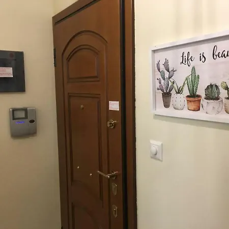 La Vie En Rose Studio,close To Beach, Paleo Faliro Apartment *