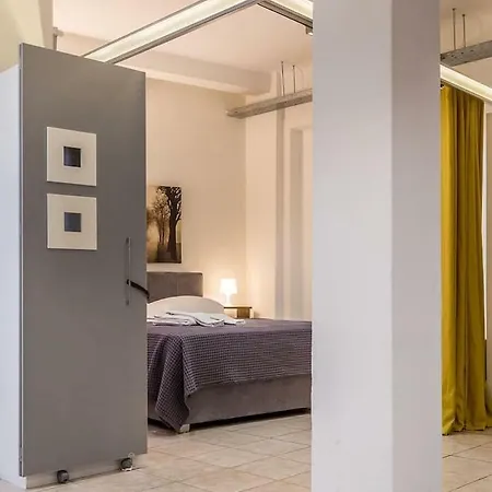 Apartment Renovated Loft At The Center Of Monastiraki *