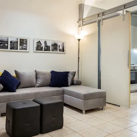 Renovated Loft At The Center Of Monastiraki * Athens