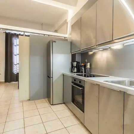 Renovated Loft At The Center Of Monastiraki Apartment