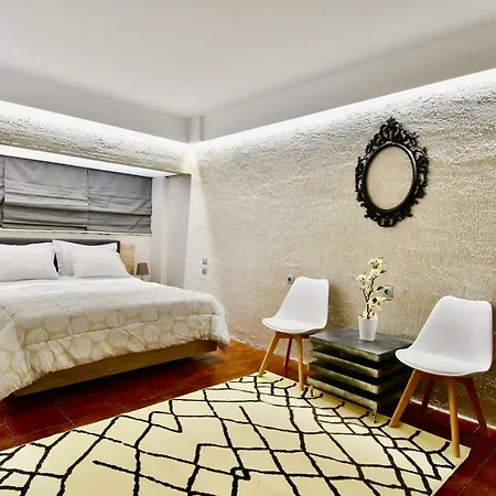 Comfortable, Spacious @ Kolonaki * Athens
