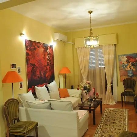 Cozy Acropolis Apartament *