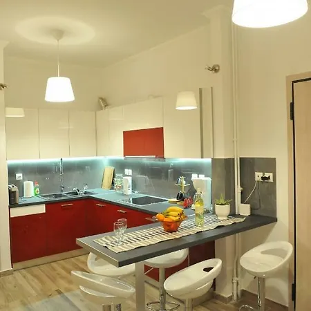 Cozy Acropolis Apartment Athens