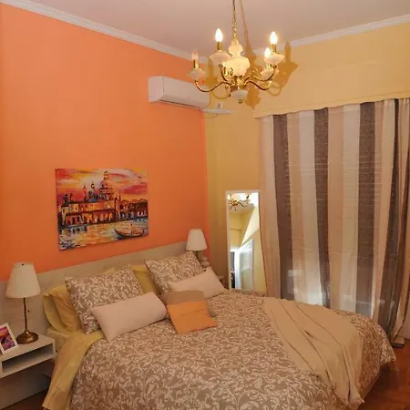 Cozy Acropolis Athens