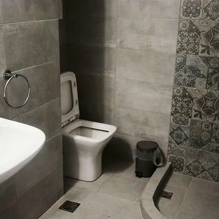 Vintage, Spacious In The Heart Of Athens! * Athens