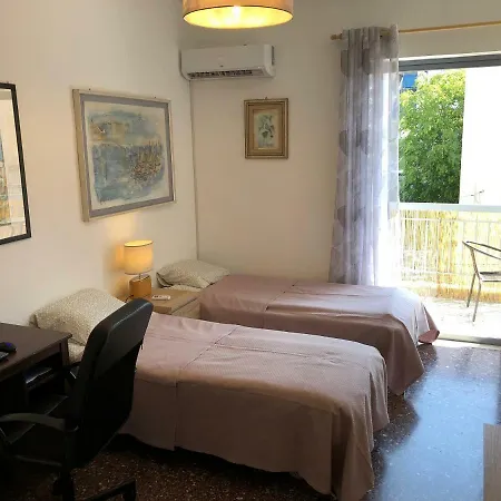 Metaxourgio Spacious Two Bedroom Διαμέρισμα