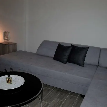 Anna's Relaxing Dreamhouse * Athene