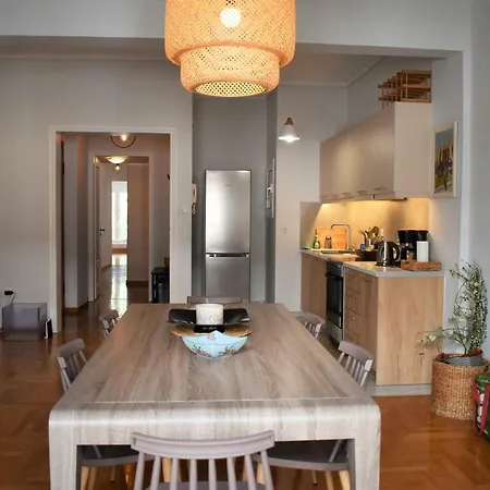 Downtown Boho 1 Min From Metro Apartment Athens