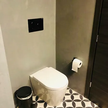 Apartment Athos 18 Kolonaki Square Central!!! Athens
