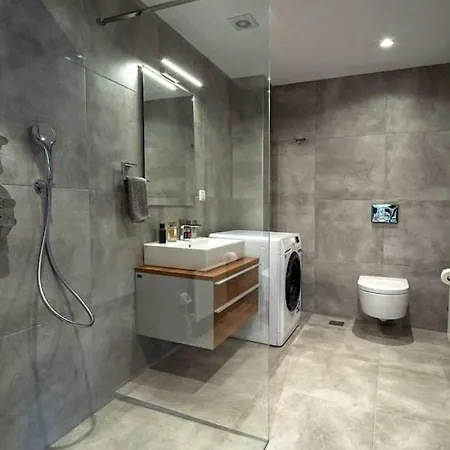 The 2 Bdrs/2 Baths Luxury Athens