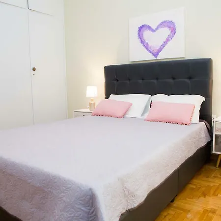 Acropolis,historic Center Apartment-update