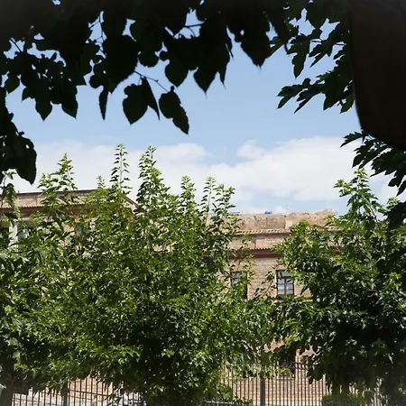 Acropolis,historic Center Apartment-update Apartment