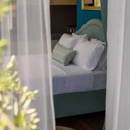 Acropolis Eye Loft Apartment