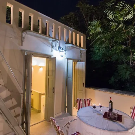 Apartment Plaka360