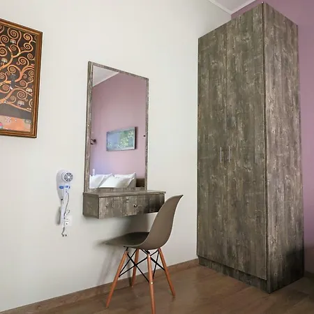 Aparthotel City *