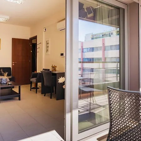 Aparthotel Athenian