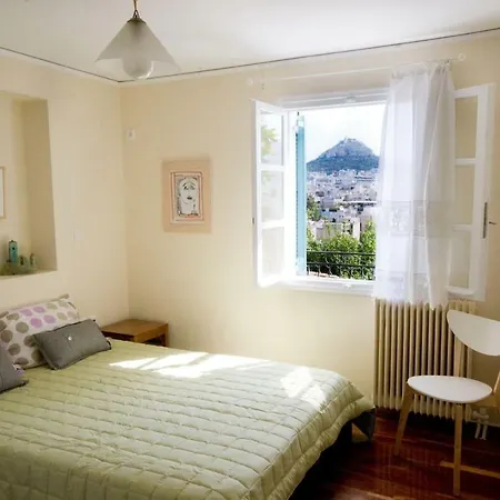 Apartment In The Shadow Of Acropolis Athens