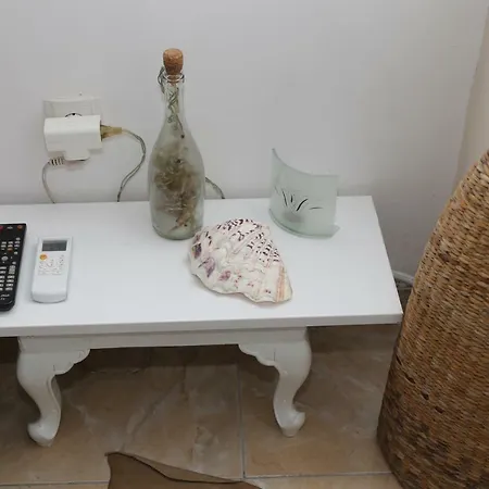 Nice In The Center Of Athens! Apartment *