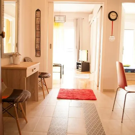 Zenios Ippokratis-comfort & Style, Downtown Atene
