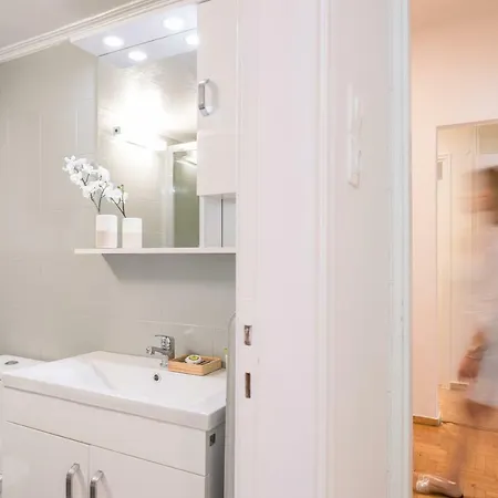 Modern Design Near Acropolis 2 Apartment Athens