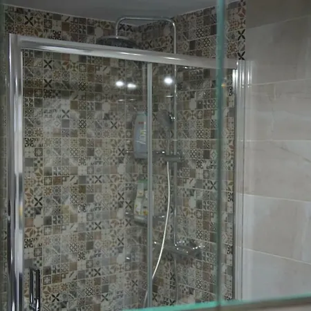 Apartment Beautiful House In Alimos Near To The And Metro Athens