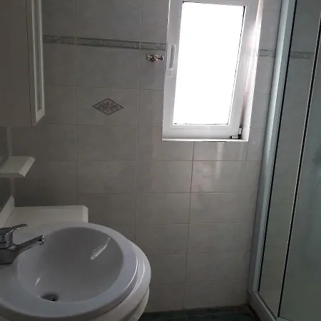 Apartment Sea View,big And Comfortable In Voula Athens