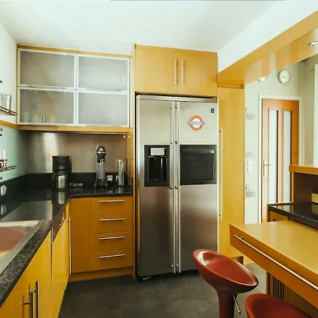 Apartment Skamashouse *