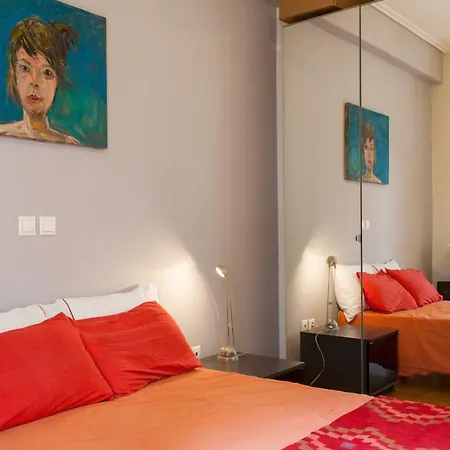 2 Bedroom Artist's - So Apartment *