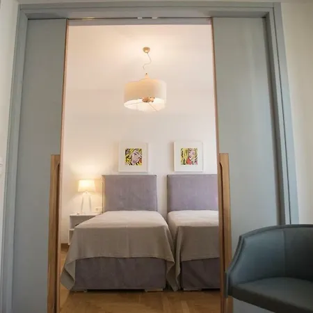 Elegant 2 Bedroom Under Acropolis Lägenhet *