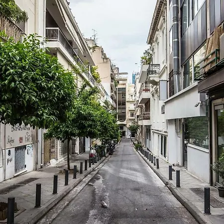 Downtown Urban Flat For 4 People In Plaka Lägenhet Aten