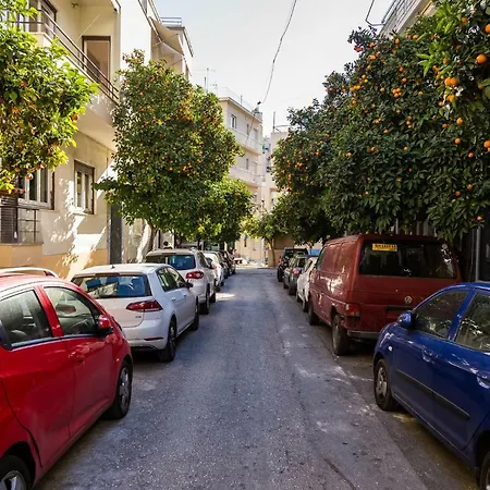 3 Bedrooms Under Acropolis *