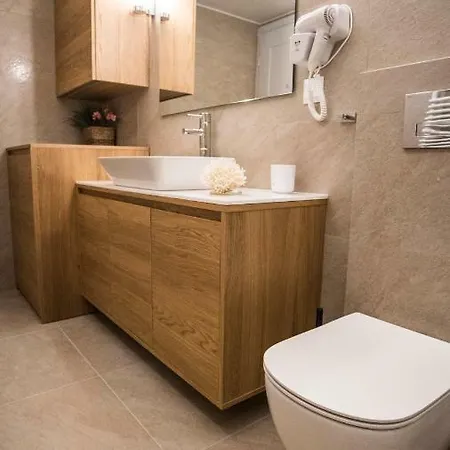 Elegant 2 Bedroom Under Acropolis Lägenhet *