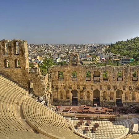 Vintage Charm By The Acropolis!