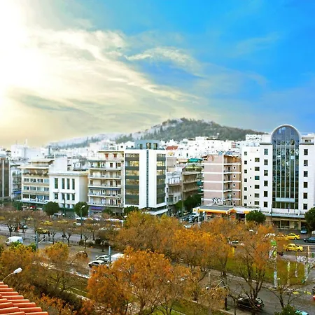 3 Bedrooms In City Center Apartment