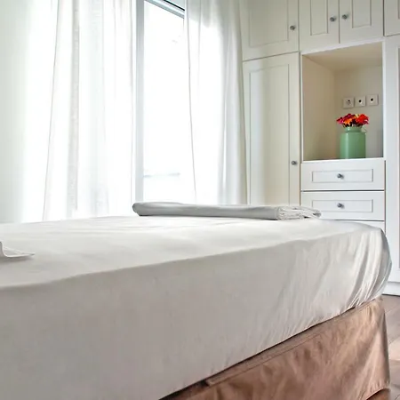 3 Bedrooms In City Center