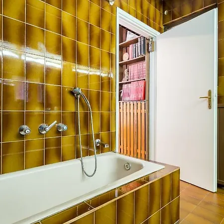 Apartment 3 Bedroom In Acropolis Area Athens