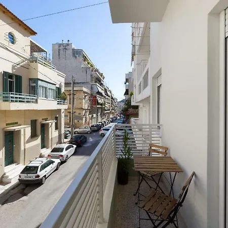 Apartman Dinostratus House *