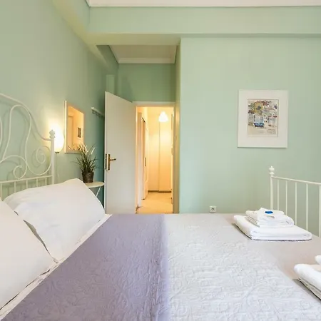 Acropolis Area Cozy Apartment *